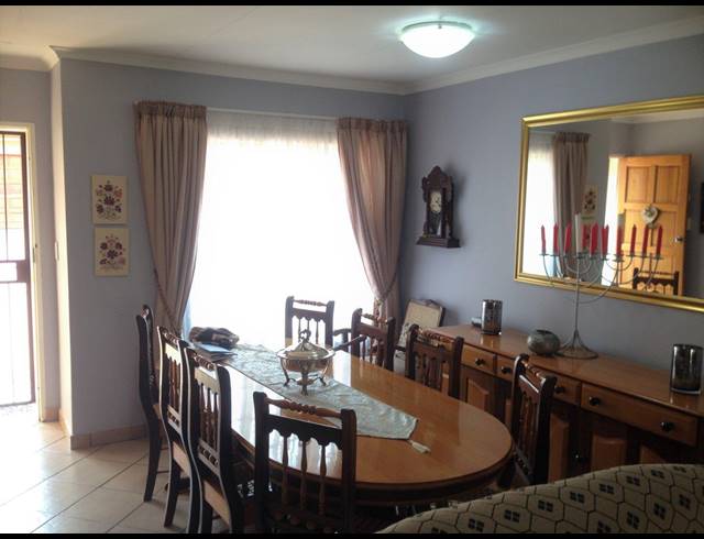 2 BEDROOM TOWNHOUSE SOLD IN SINOVILLE